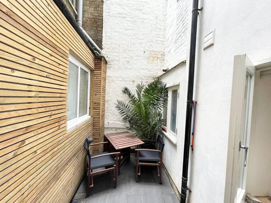 לונדון Immaculate Covent Garden Apartment מראה חיצוני תמונה